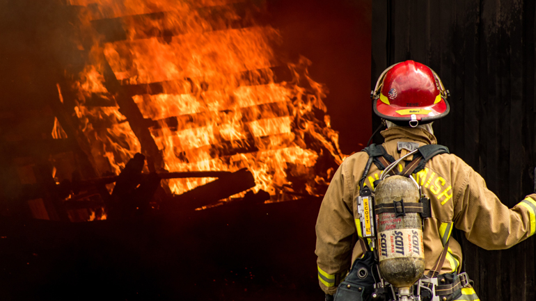 Τουλάχιστον 20 νεκροί ύστερα από πυρκαγιά σε κοιτώνα σχολείου στη Γουιάνα